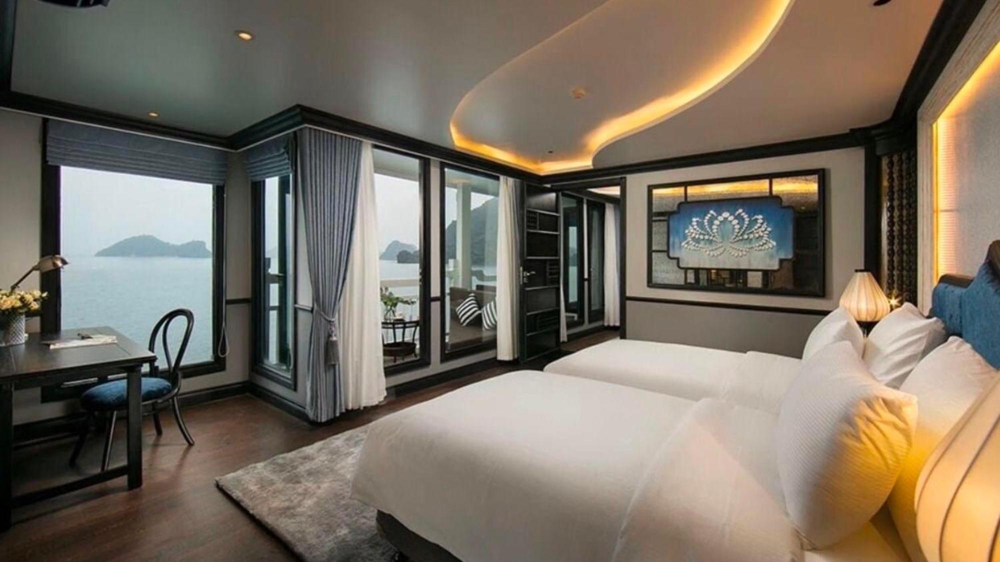 Lotus Boutique Cruise Hotel Hạ Long-öböl Kültér fotó