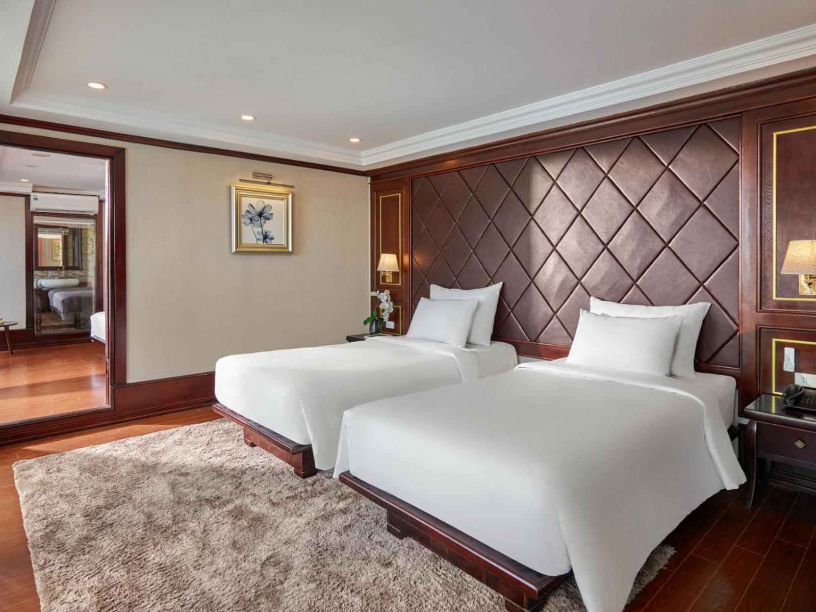 Lotus Boutique Cruise Hotel Hạ Long-öböl Kültér fotó