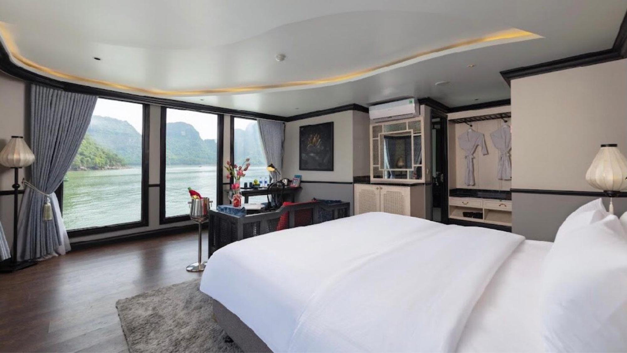 Lotus Boutique Cruise Hotel Hạ Long-öböl Kültér fotó
