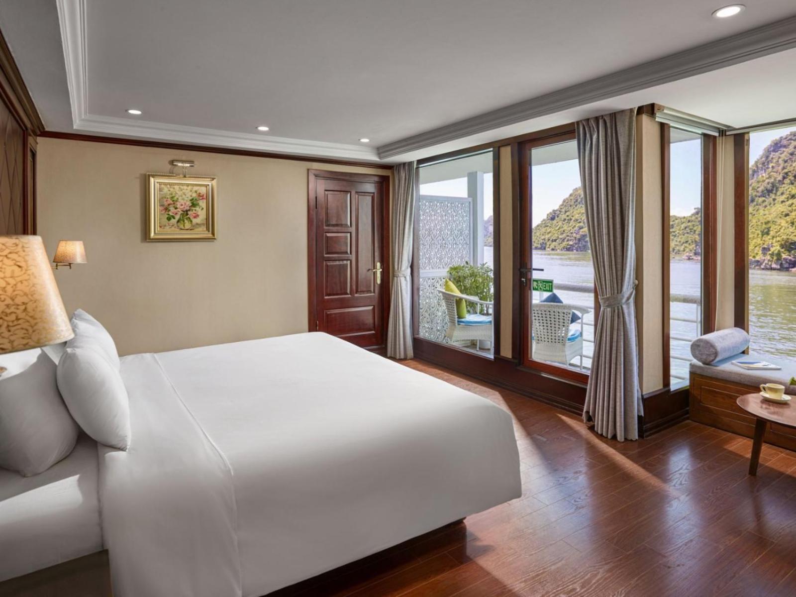 Lotus Boutique Cruise Hotel Hạ Long-öböl Kültér fotó