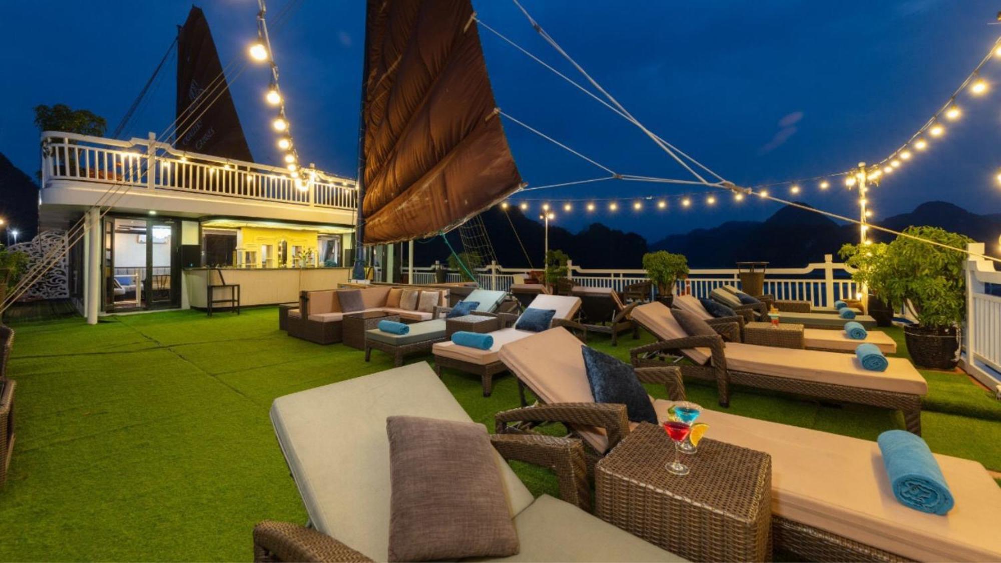 Lotus Boutique Cruise Hotel Hạ Long-öböl Kültér fotó